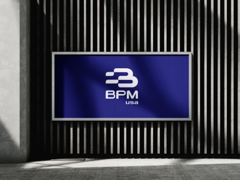 banner de oficina para el diseño de marca de BPM LAT para una agencia de branding en Colombia