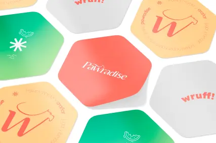 Stickers del diseño de marca de Pawradise para una agencia de branding en Colombia